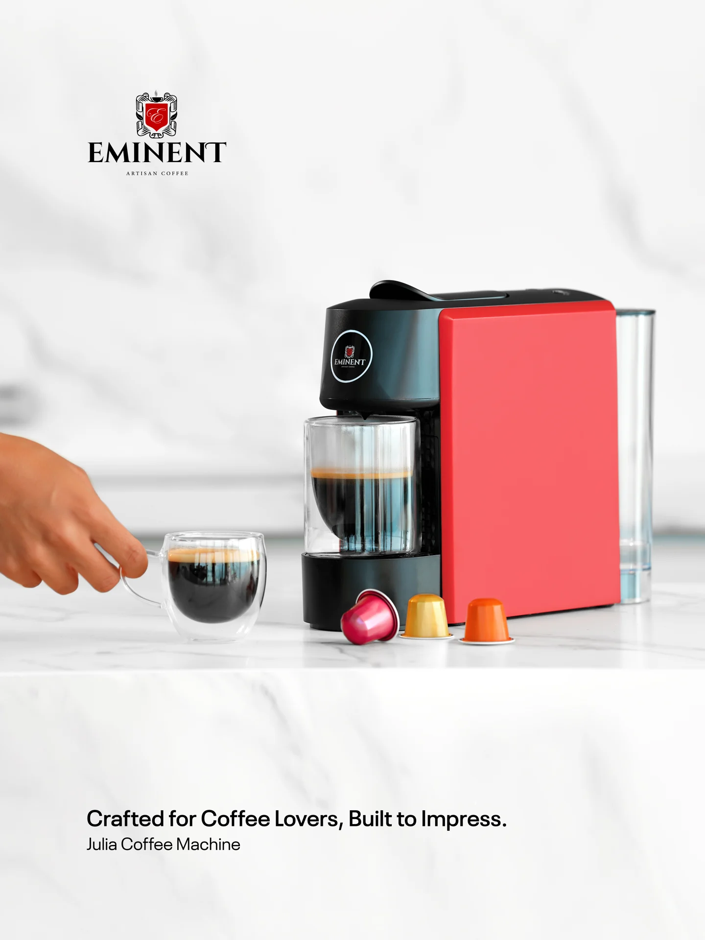 Eminent Julia coffee machine with espresso and capsules.